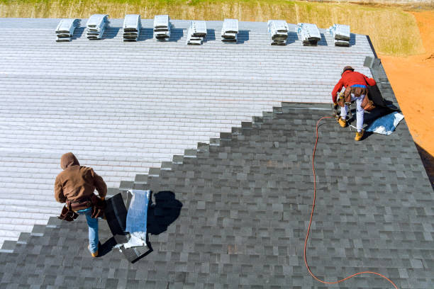 Quick and Trustworthy Emergency Roof Repair Services in Weyauwega, WI